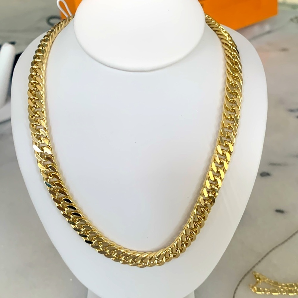 New HIGH END Gold Plated Necklace Chevron Foxtail Chain 23” Long Unisex